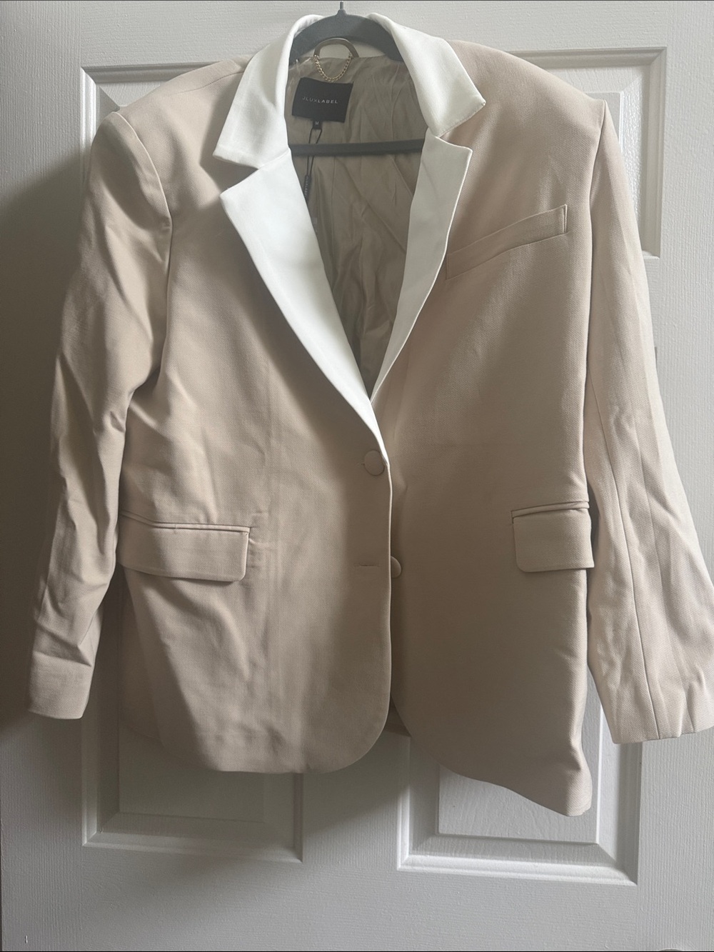 JLUXLABEL Beige Ovwrsizded Blazer with White Contrast Lapel